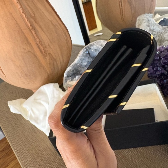 Gucci Black and Gold Leather Striped Wallet - Picture 6 of 13